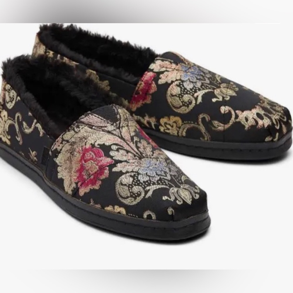 TOMS black ALPARGATA brocade look slip on faux fur lined flats size 11 brand new